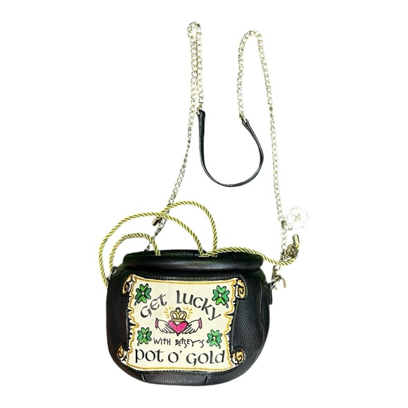 Betsey johnson RARE collectors Black Pot O' Gold Bag Get Lucky - Picture 12 of 12